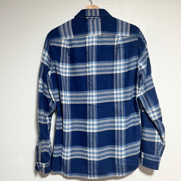 Wallace & Barnes Blue Plaid Flannel Shirt – Size S – 100% Cotton - Picture 3 of 9